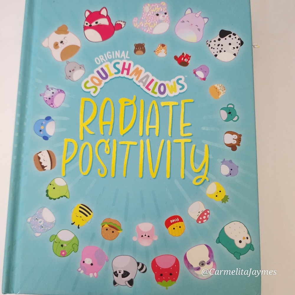 SQUISHMALLOWS 🌞 Radiate Positivity Book NEW